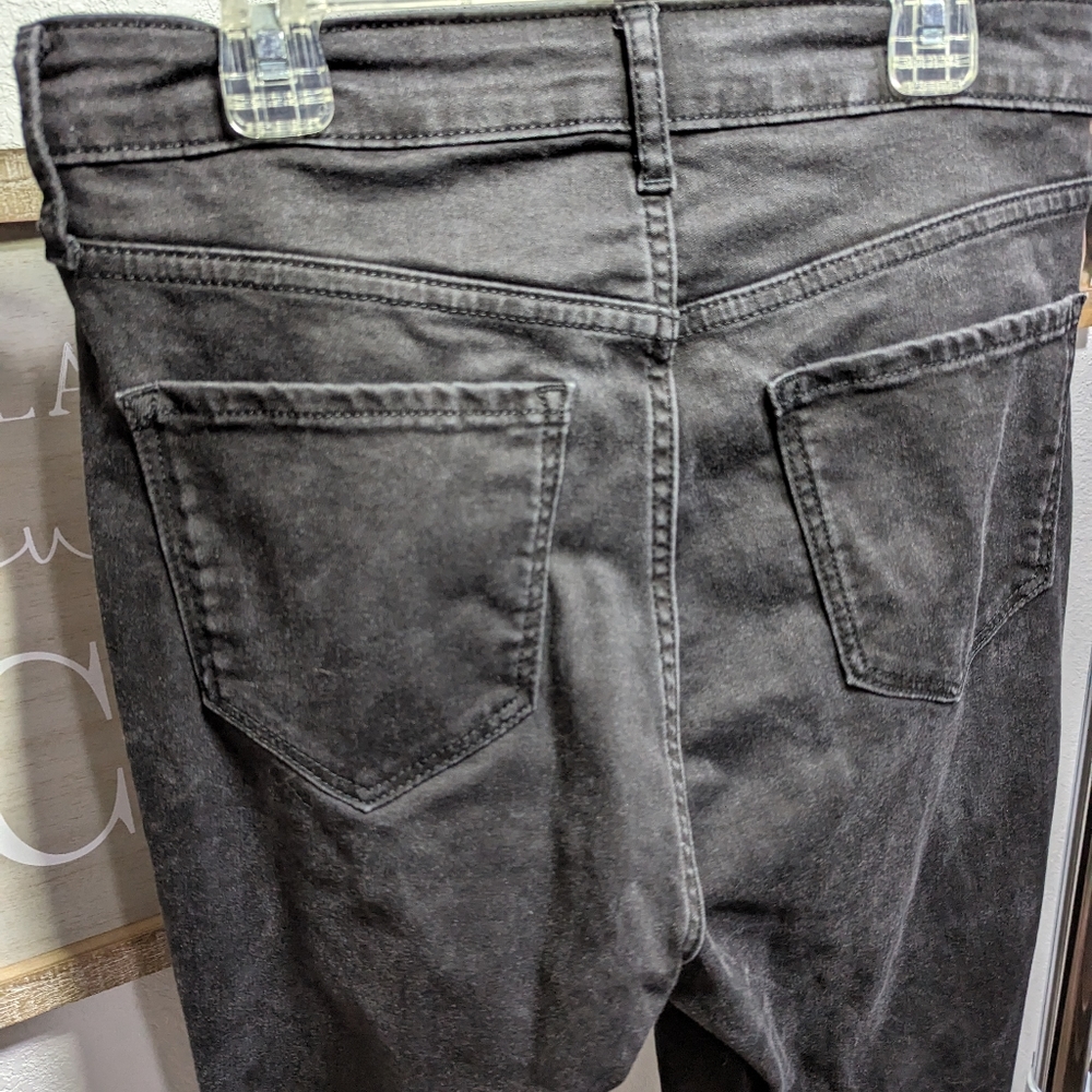 Old Navy Size 8-10 Charcoal Jeans - Picture 2 of 3